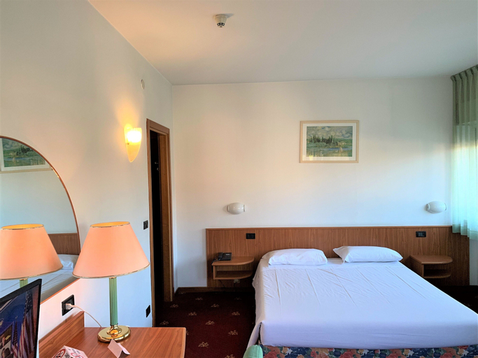 Bedroom 11