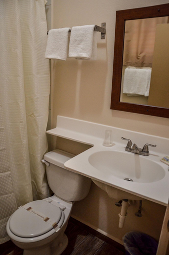 Bathroom 3, Parador Boquemar