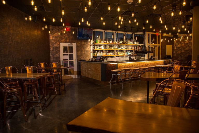 Food & Drinks