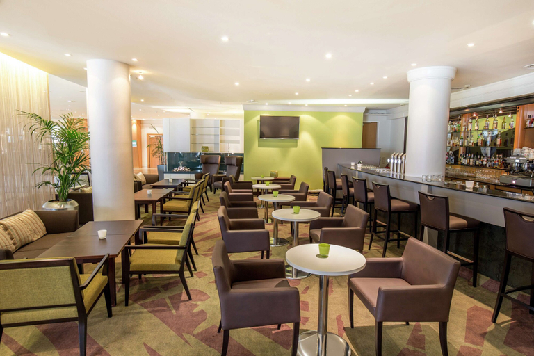 Food & Drinks 5, Hilton Garden Inn Vienna South, Wien