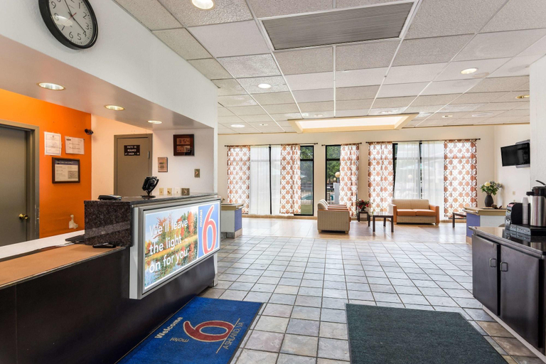 Public Area 2, Motel 6 Ashland, VA, Hanover