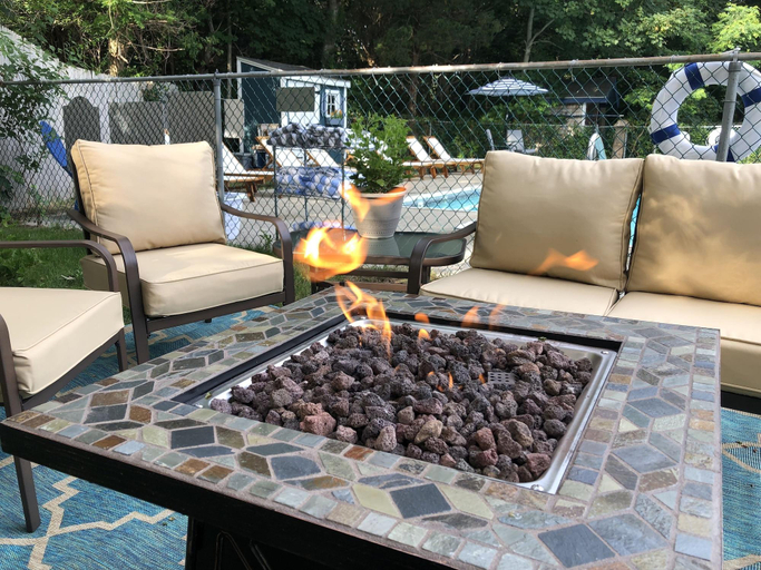 Public Area 3, The Seagrove Suites & Guest Rooms, Barnstable