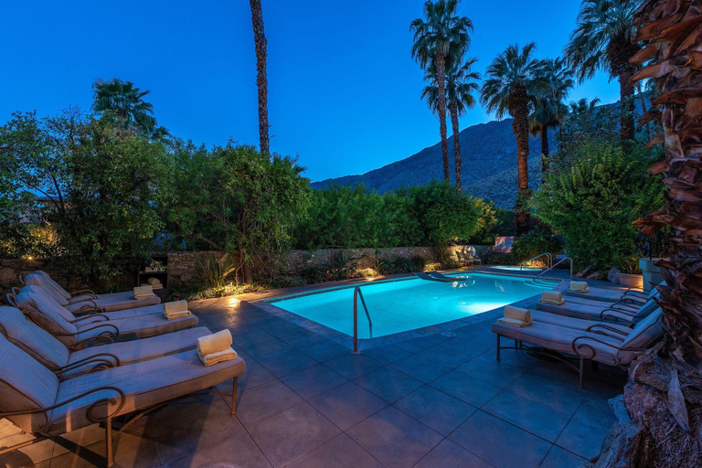 Sport & Beauty 3, The Willows Palm Springs, Riverside