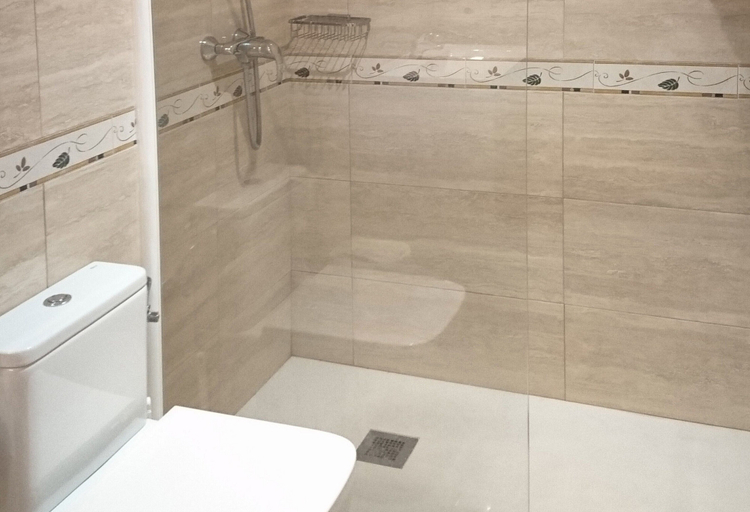 Bathroom 4, AP Costas - Els Salats, Girona