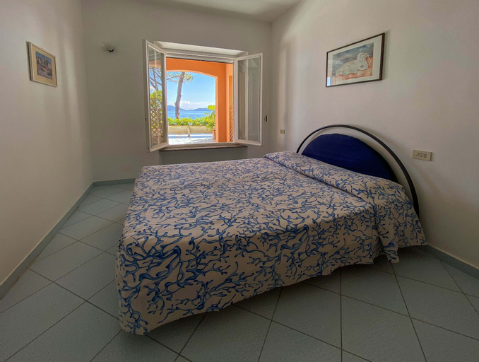 Bedroom 4, Intur Residence, Livorno