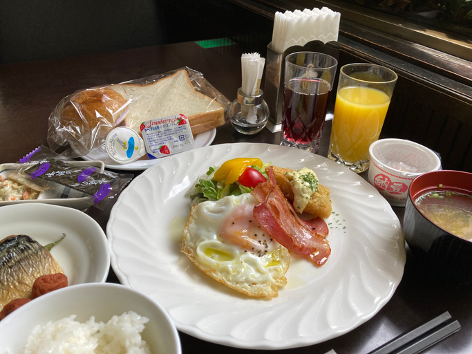 Food & Drinks 5, Sunlite Shinjuku, Shinjuku