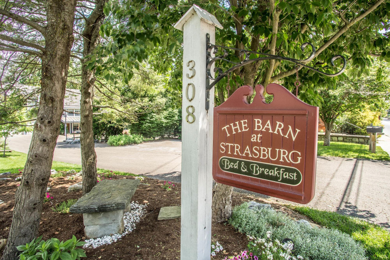 Exterior & Views 2, The Barn at Strasburg B&B, Lancaster