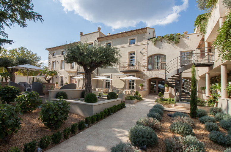 Exterior & Views 1, Boutique Hotel La Villa Montesquieu & sa piscine, Gard