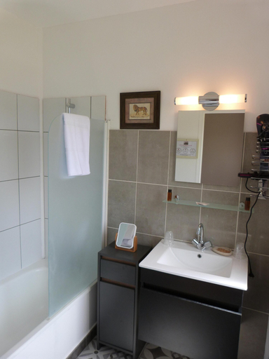 Bathroom 4, Le Domaine du Terroir, Dordogne