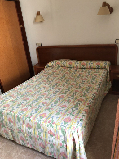 Bedroom 3, Hostal de la Caravel-la, Baleares