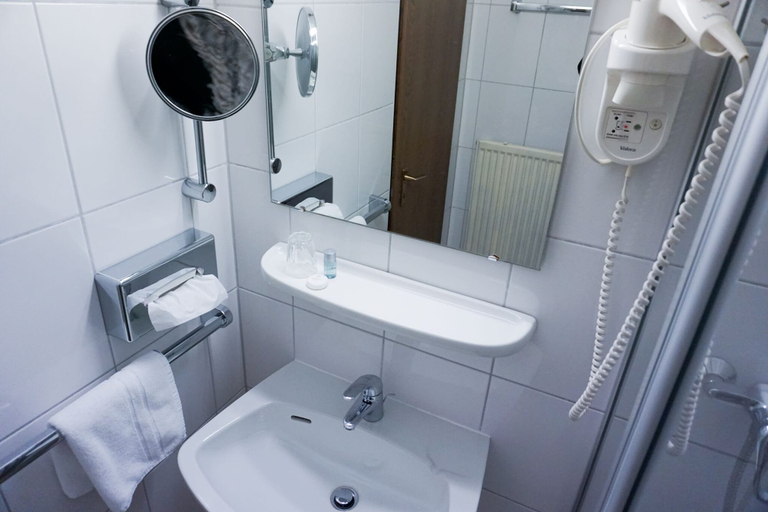 Bathroom 5, Panorama Hotel Rheinkrone, Mayen-Koblenz