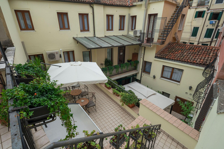 Exterior & Views 2, Hotel Herion, Venezia
