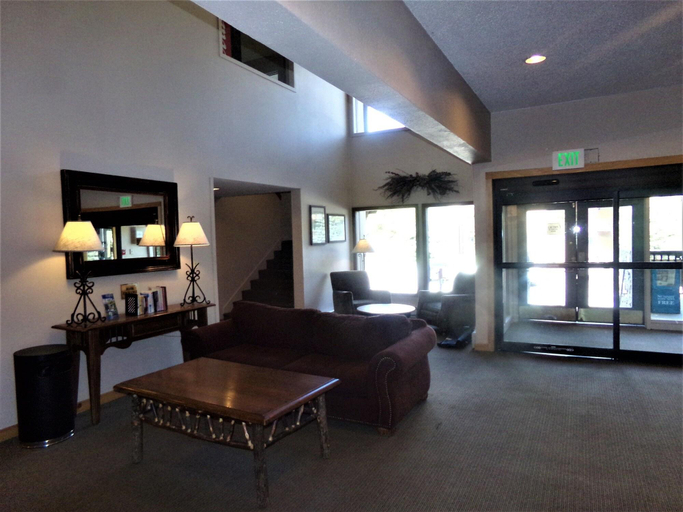 Public Area 2, Fox Pine Lodge 4 Bed 4 Bath Condo, Summit