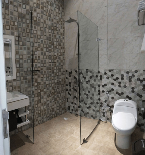 Bathroom 4, Chevilly Resort and Camp, Bogor
