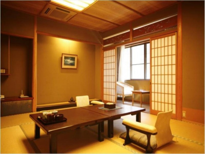 Bedroom 3, Sennen No Yu Koman, Toyooka