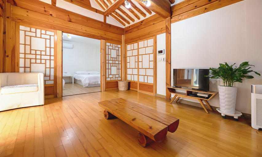 Bedroom 2, Seoul Story Hanok, Jongno