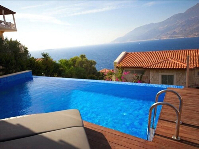 Sport & Beauty 5, Deniz Feneri Lighthouse +12 ADULT ONLY, Kaş