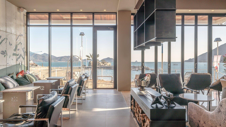 Food & Drinks 4, Namhae Lounge 32 Resort C, Namhae