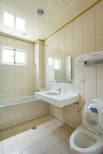 Bathroom, Baishengcun Coffee Farm, Nantou
