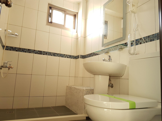 Bathroom 4, Waterbirds Family, Yilan