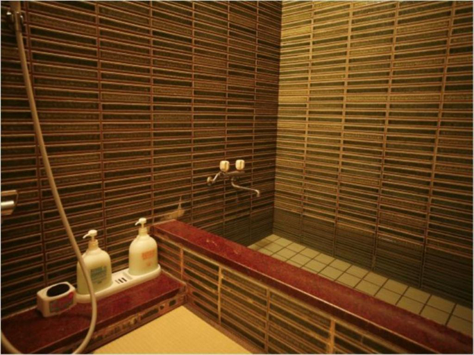 Bathroom 4, Sennen No Yu Koman, Toyooka