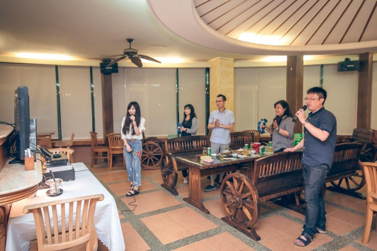 Public Area 2, Whales Mountain & Seaview Resort, Pingtung