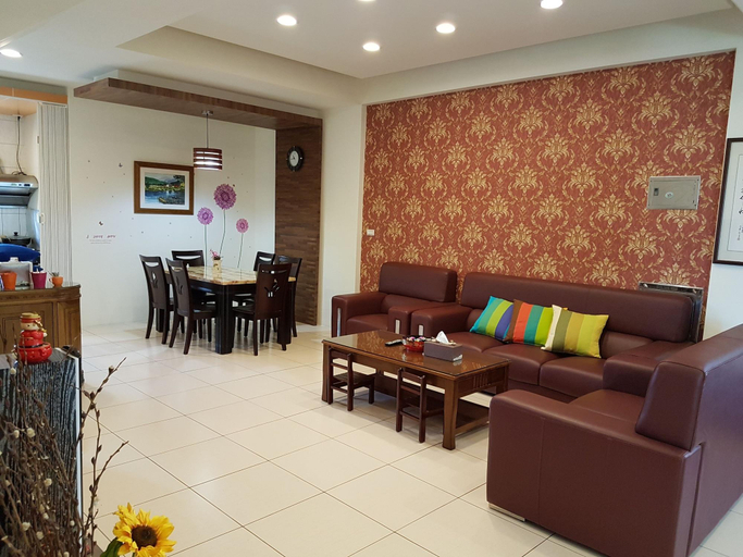 Public Area 2, Waterbirds Family, Yilan
