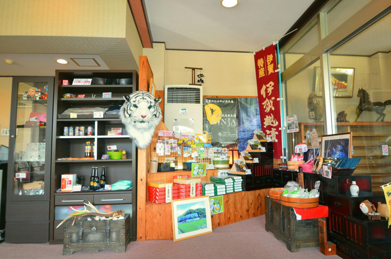 Food & Drinks 5, Mado Onsen Ryofuso, Tsu