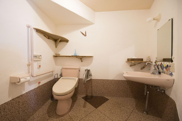 Bathroom 4, Welcome Inn SUNNY STEPS, Shimoda