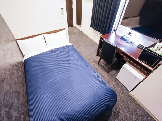 Room 2, LiVEMAX HIMEJI SHIYAKUSYO-MAE, Himeji