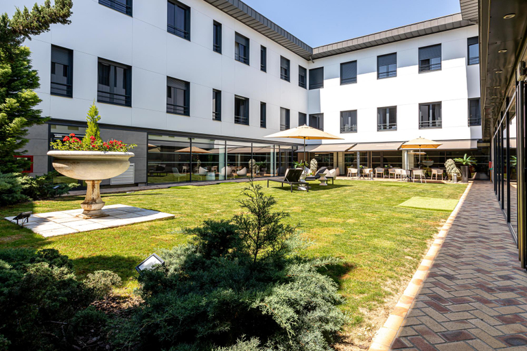 Exterior & Views 2, Les Jardins de Saint-Cloud, Hauts-de-Seine