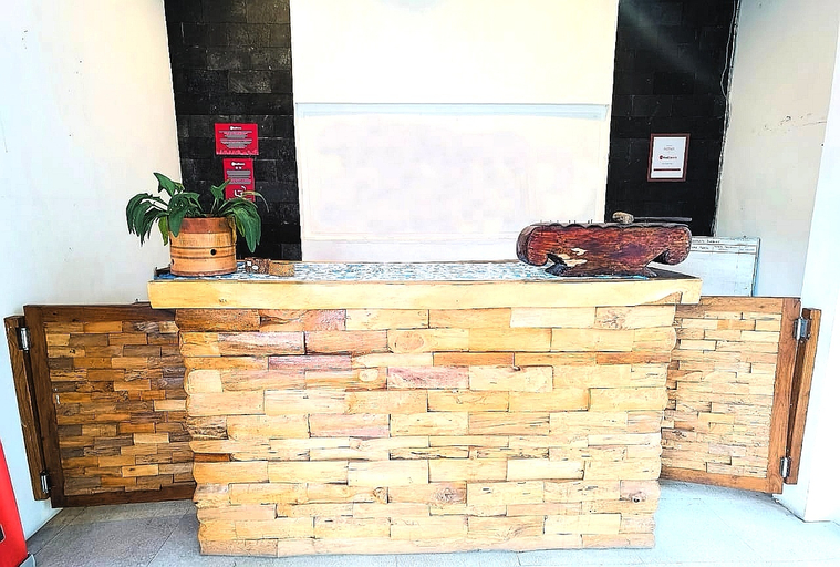 Public Area 3, OYO 90191 Gufron Hotel, Kediri