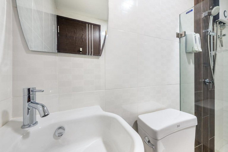 Bathroom 5, PLAAI Play Hotel, Muang Rayong