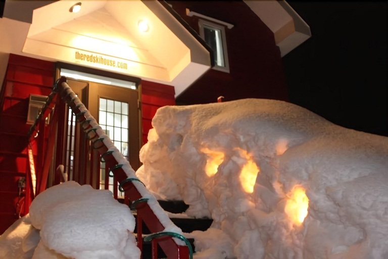 Public Area, The Red Ski House, Kutchan