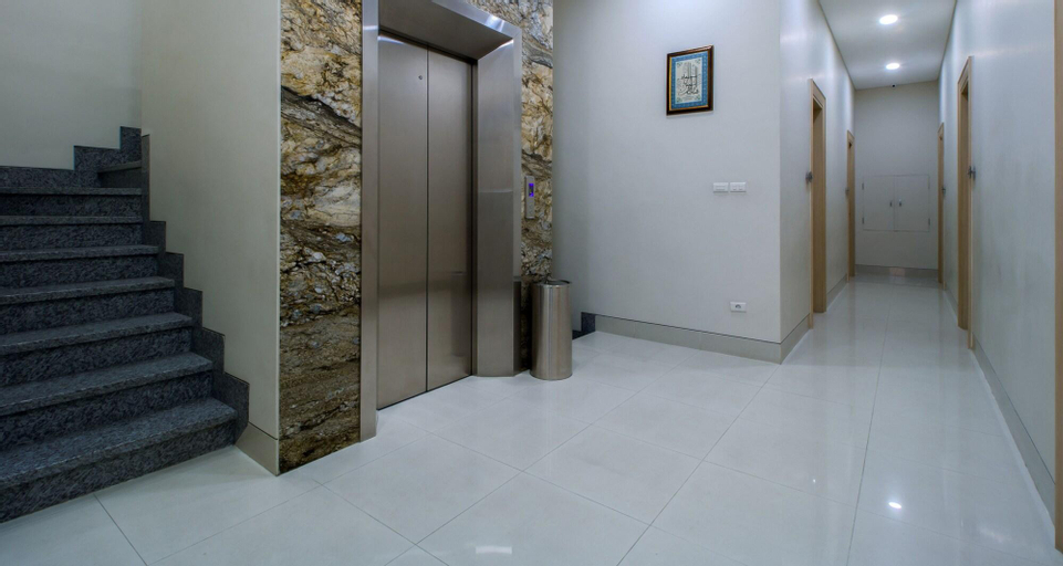 Public Area 5, Hotel Cantik Syari, Central Jakarta