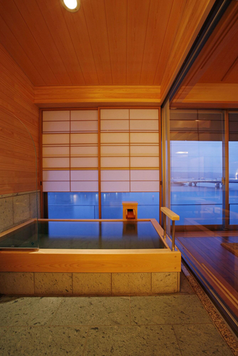 Bathroom 5, Minamikan, Matsue
