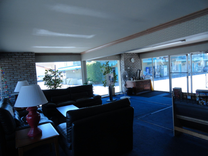 Public Area 3, Travel Inn, Los Angeles