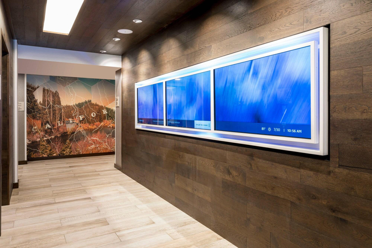 Public Area, SpringHill Suites by Marriott Truckee Lake Tahoe, Nevada
