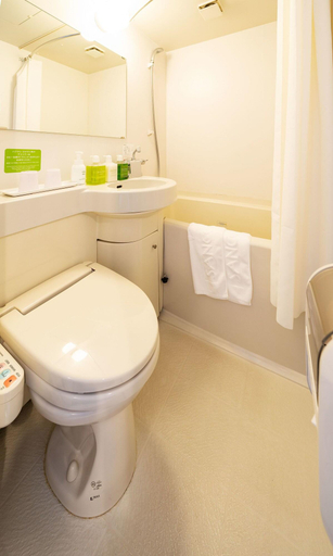 Bathroom 5, Sanco Inn Numazu Ekimae, Numazu