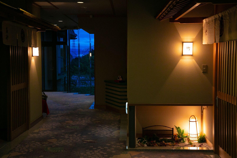 Public Area 2, Ryotei Jyusouya, Sangō
