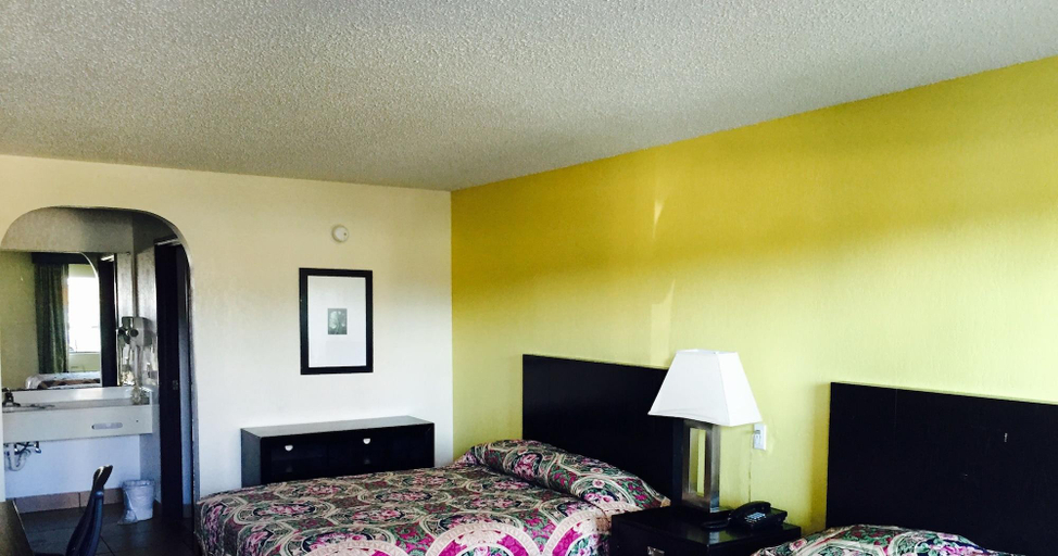Bedroom, Executive Inn, Jefferson