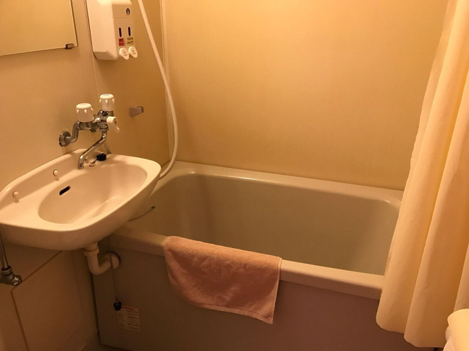 Bathroom 4, Heal In Yokkaichi, Yokkaichi