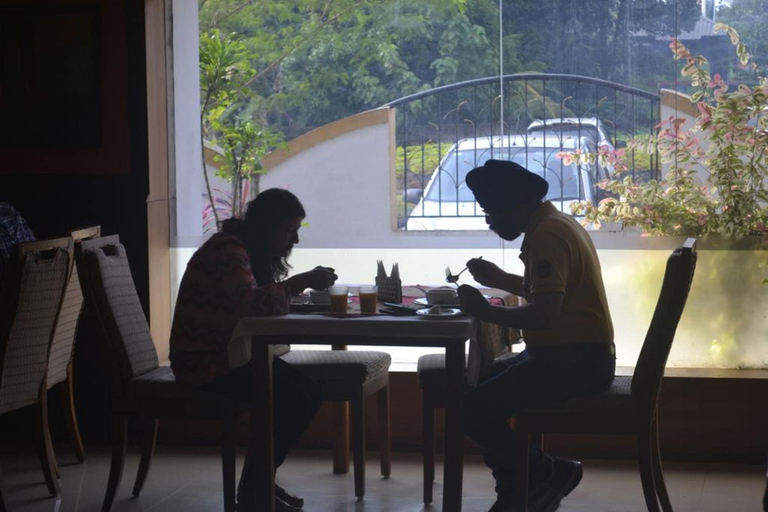 Food & Drinks 5, Blue Bell Airport Hotel, Ernakulam