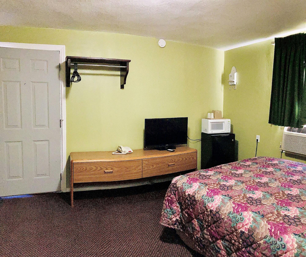 Bedroom 2, Desert Inn, Culberson