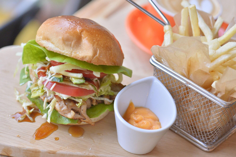 Food & Drinks 5, Guest House EN, Taitō