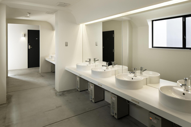 Bathroom 4, Piece Hostel Kyoto, Kyoto