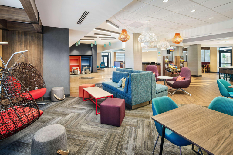 Public Area 2, Tru By Hilton Ft. Lauderdale Airport, Broward