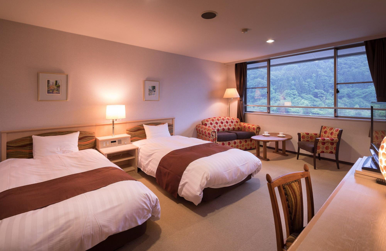 Bedroom 3, Hotel Hanasarasa, Nakatsugawa