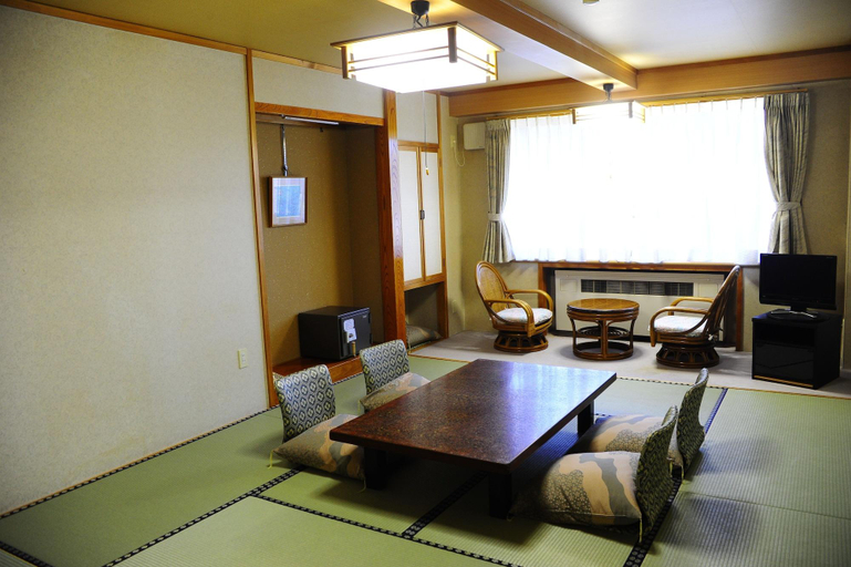 Bedroom 3, Hotel Azumashiya, Kuroishi