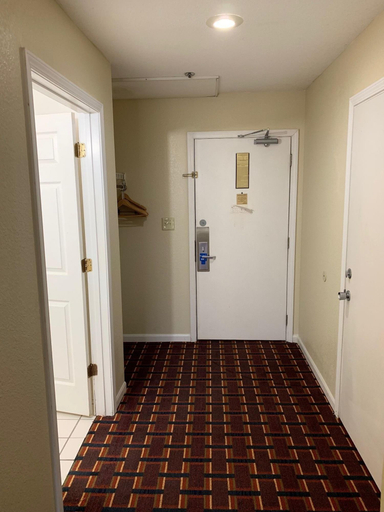 Public Area, Ozark Inn & Suites, Camden